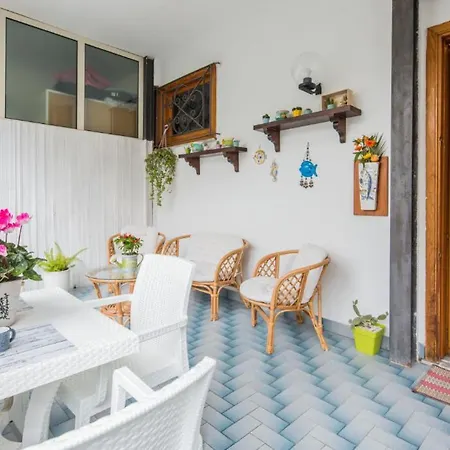 Terrazza In Centro Сорренто